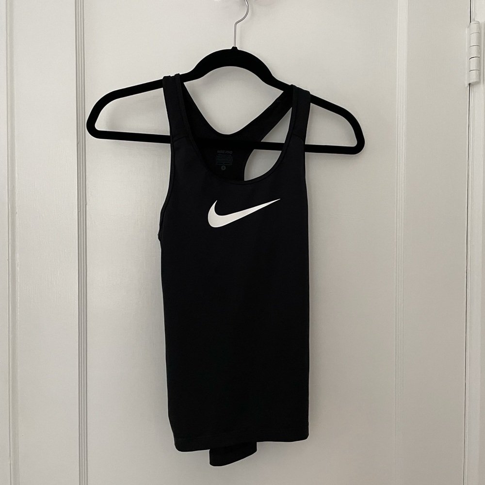 Nike pro dri-fit top